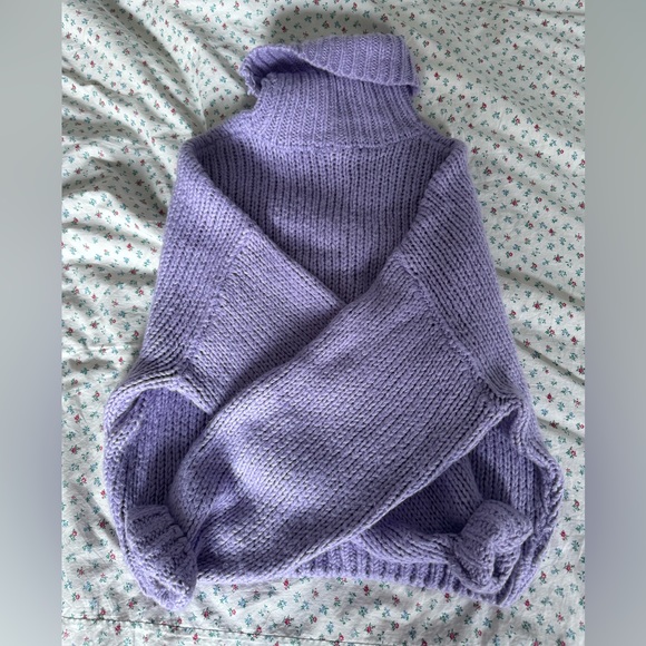 H&M Purple Knit Turtleneck Sweater - Picture 3 of 5